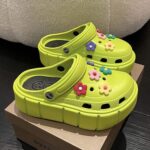 Crocs Personajes